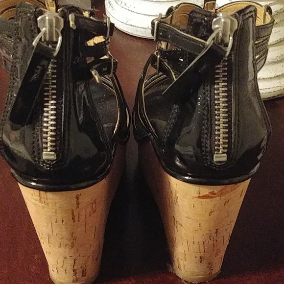 Shoes - Picture 3 of 3